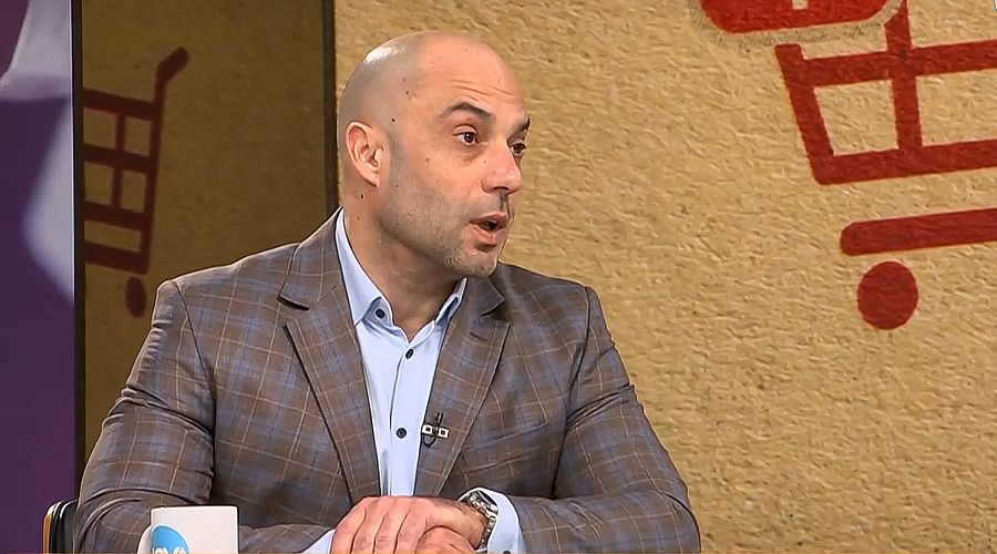 Бившият шеф на КЗП: Законът забранява на Комисията да се меси във формирането на цените на мобилните оператори